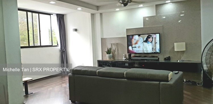 Blk 657 Choa Chu Kang Crescent (Choa Chu Kang), HDB 5 Rooms #187496642